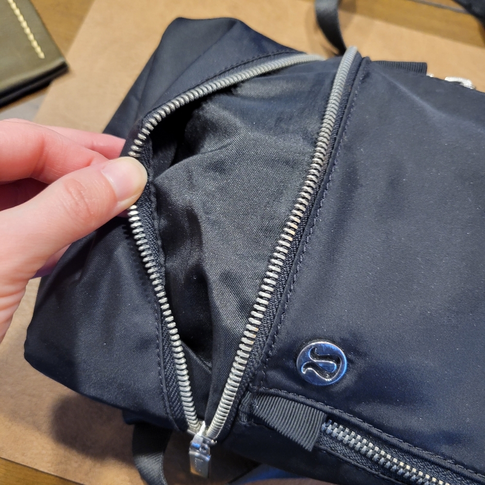 Lululemon Athletica City Adventurer Backpack Micro - Black - Picture 9 of 11